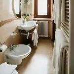 La Piazzetta & Breakfast 호텔