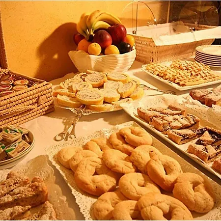 호텔 La Piazzetta & Breakfast 3*